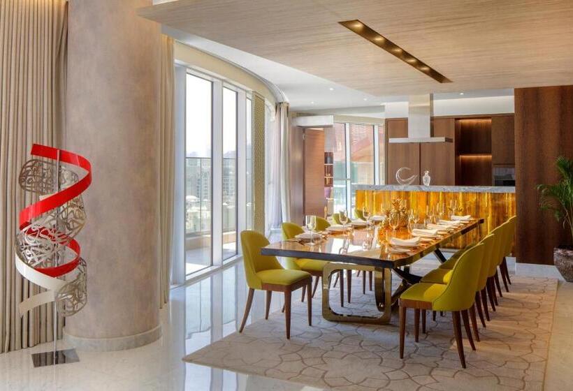 Люкс Real 2 Спальни, Andaz Dubai The Palm