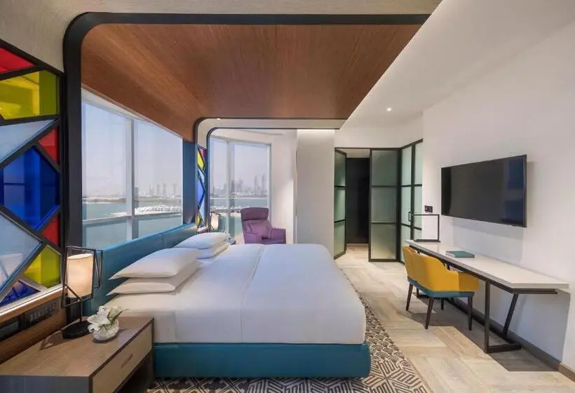 Deluxe Suite Sea View, Andaz Dubai The Palm, By Hyatt