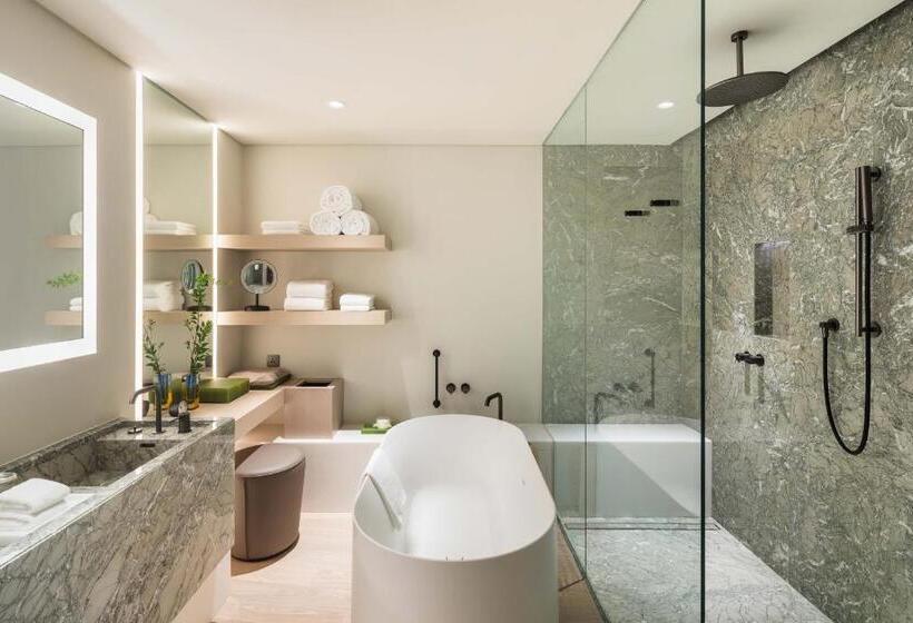 キングサイズベッドのデラックススイート, Andaz Seoul Gangnam, By Hyatt