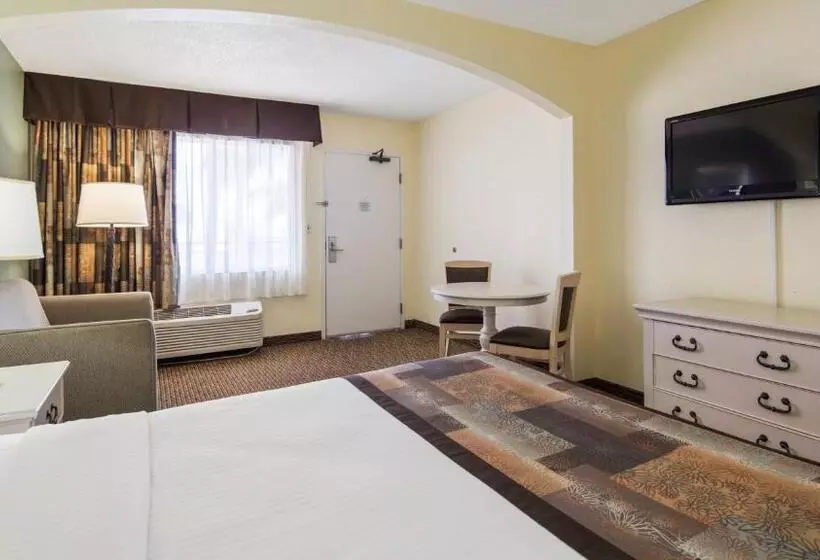 プールビュースタンダードルーム, Best Western Gateway To The Keys   Florida City, Homestead, Everglades