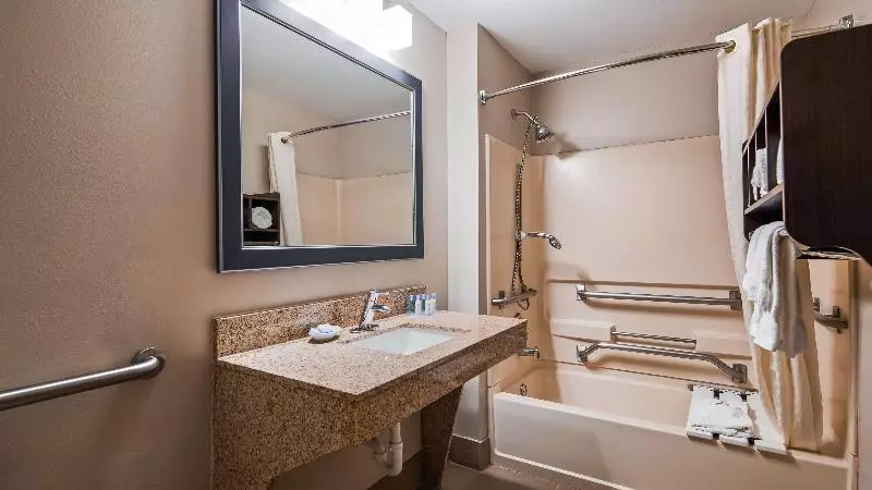 キングサイズベッドのスイートルーム, Best Western Plus Mcdonough Inn & Suites