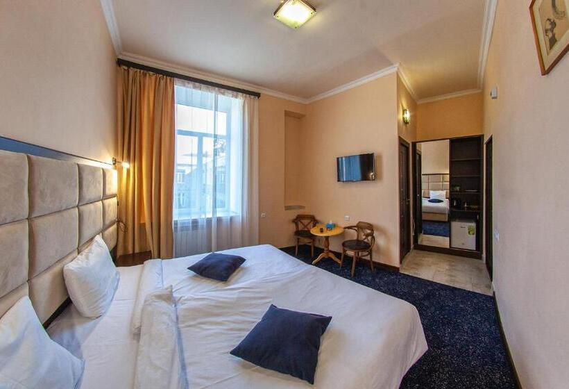 اتاق استاندارد, Vanadzor Armenia