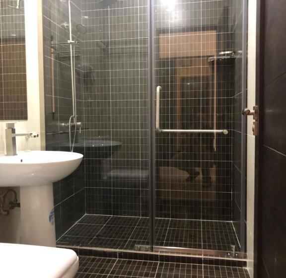 اتاق سوپریور, Vanadzor Armenia