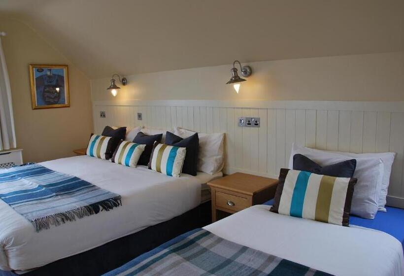 Трехместный Номер Deluxe Вид на Море, Teach Cruachan Bed And Breakfast