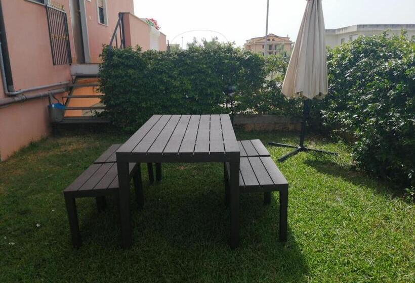 דירת שלושה חדרים, B&b Ginevra