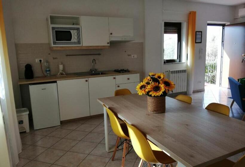 דירת שלושה חדרים, B&b Ginevra