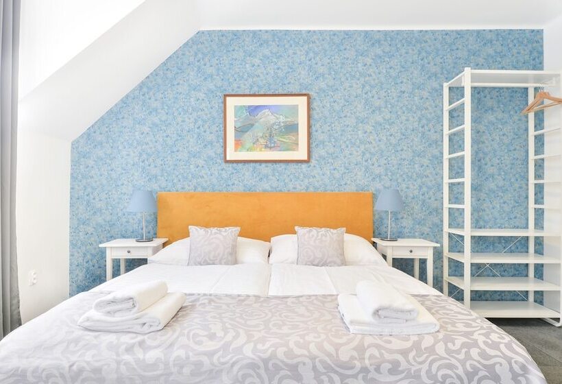 Háromágyas Standard Szoba, Bluebell