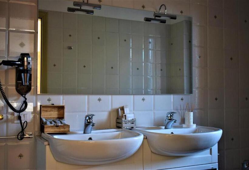 Номер Стандарт, Cella Grande