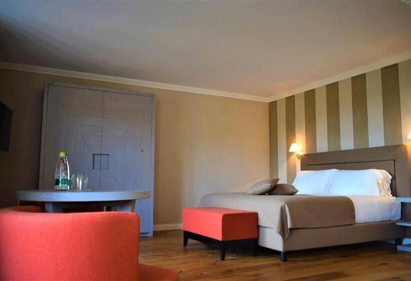 Номер Стандарт Вид на Озеро, Cella Grande