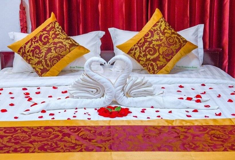 اتاق سوپریور, True Treasure