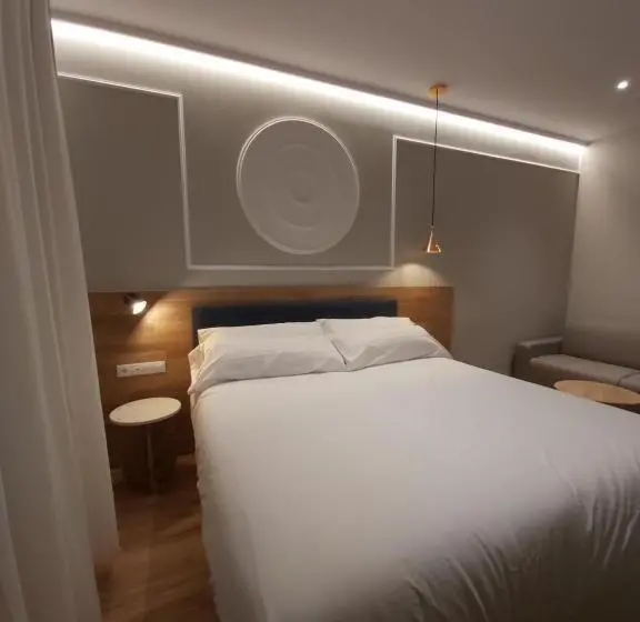 デラックスの４人部屋, Habital Suites