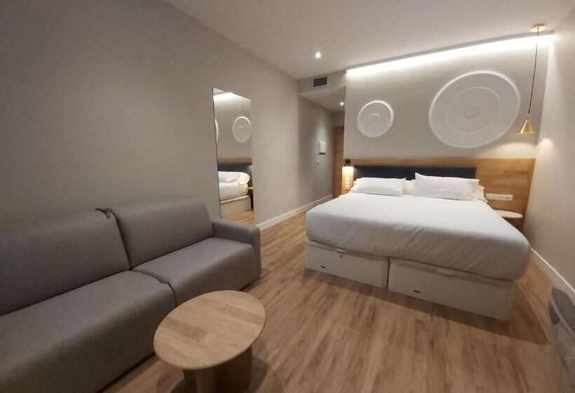 デラックスの４人部屋, Habital Suites