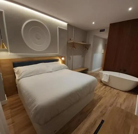デラックスルーム, Habital Suites