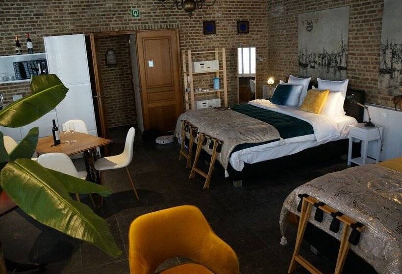 جناح ديلوكس, Charming Suites Jan Zonder Vrees