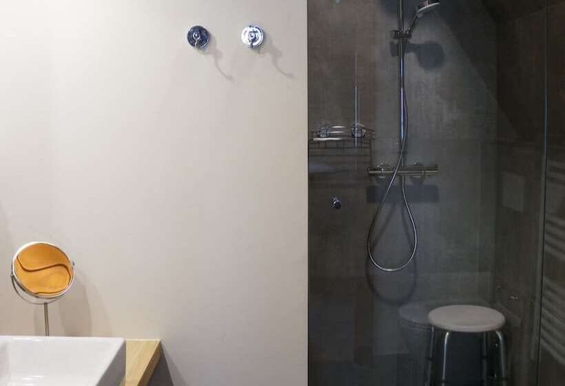 جناح ديلوكس, Charming Suites Jan Zonder Vrees