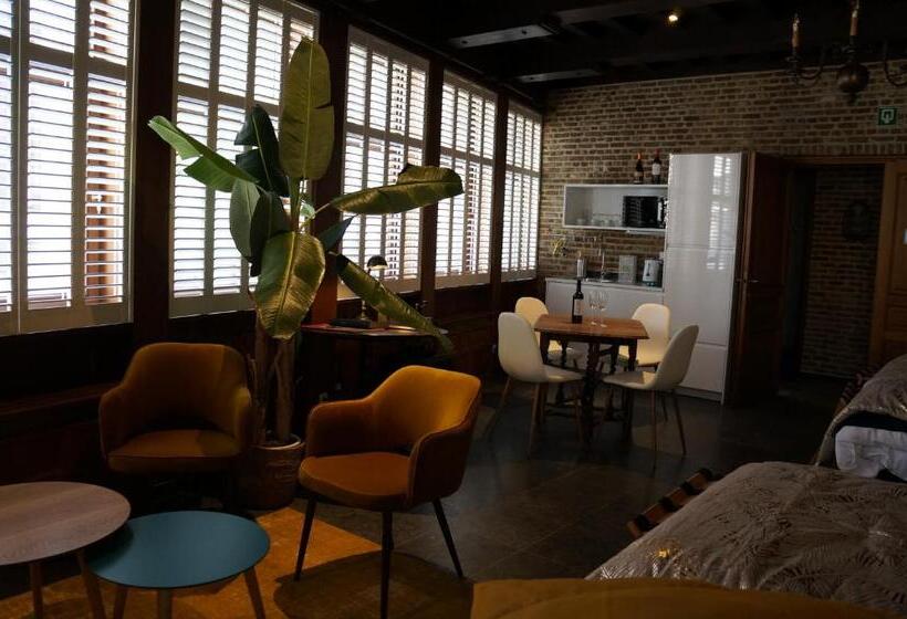 جناح عائلي, Charming Suites Jan Zonder Vrees