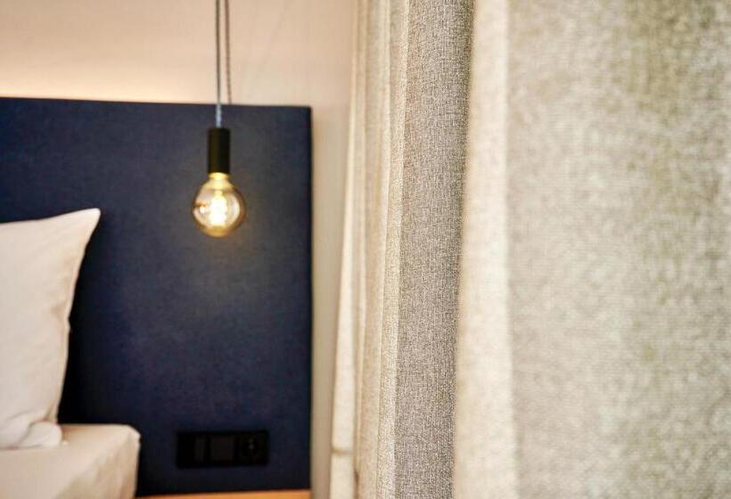 سوییت جونیور با بالکن, Morgenzeit Natürlich.bed&brunch