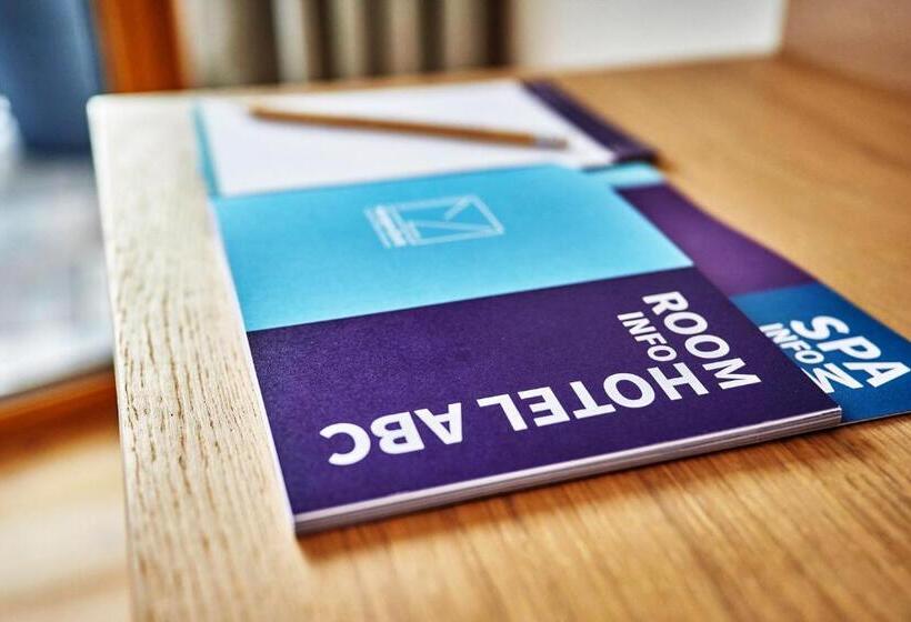 سوییت جونیور با بالکن, Morgenzeit Natürlich.bed&brunch