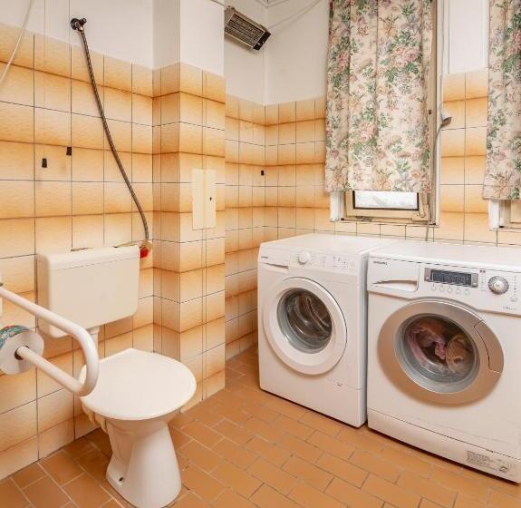 컴포트 트리플 룸, Ubytovna Z Sport