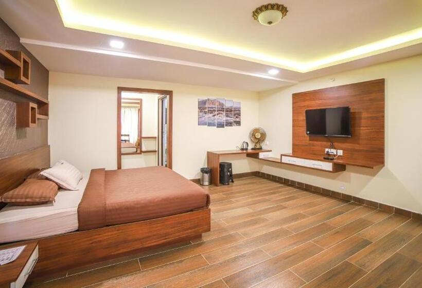 デラックスルーム, Aira Residency Kothagiri By Lexstays