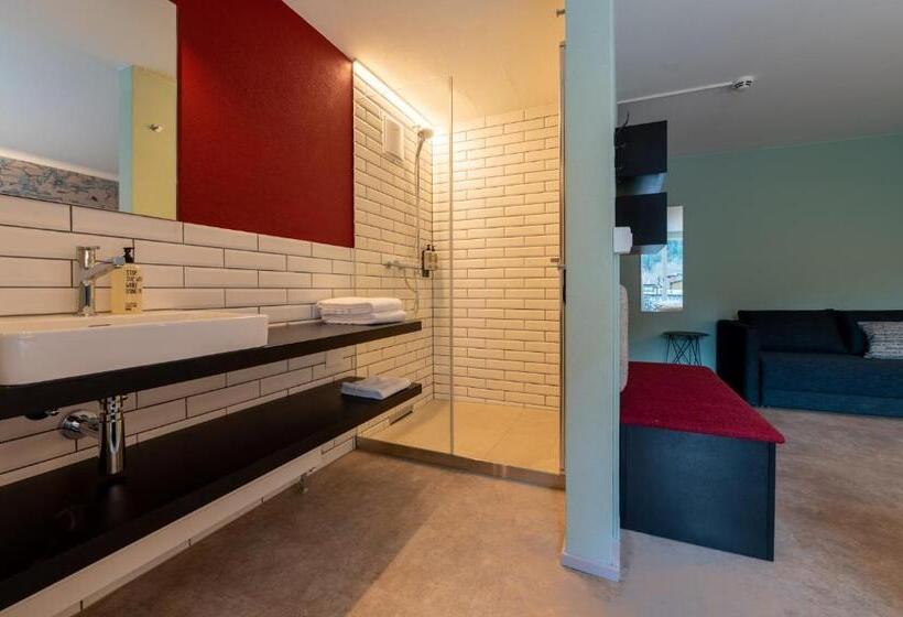 غرفة عائلية, Emma S B&b   Self Check In