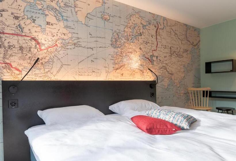 غرفة قياسية مزوَّدة بشُرفة, Emma S B&b   Self Check In