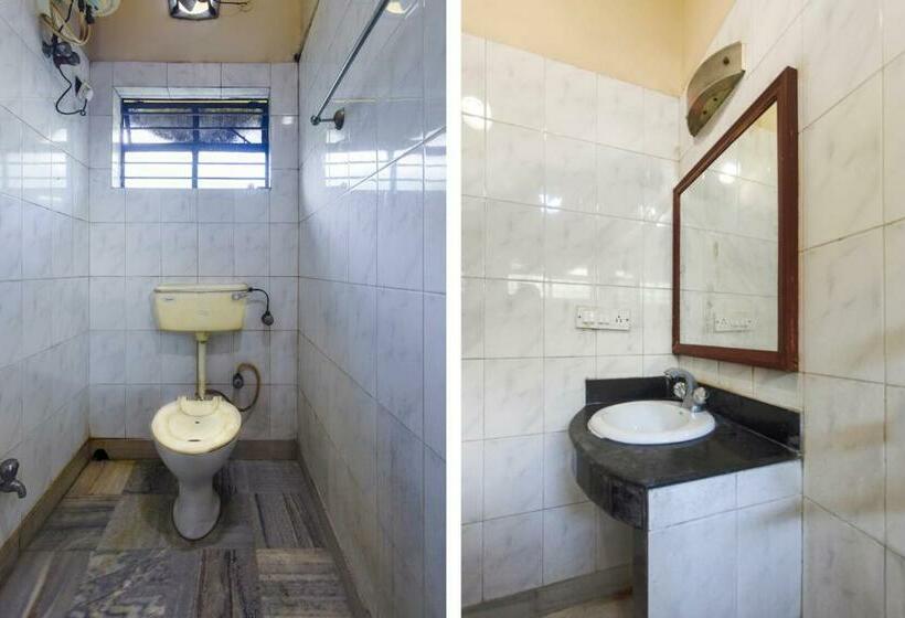 חדר אקונומי, O Ajanta