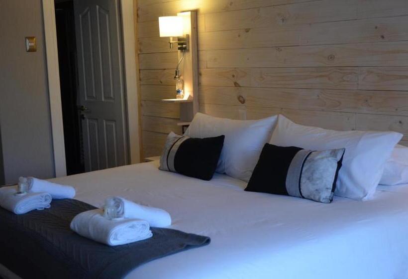 スーペリアールーム, Hostal Boutique Puerta Roja