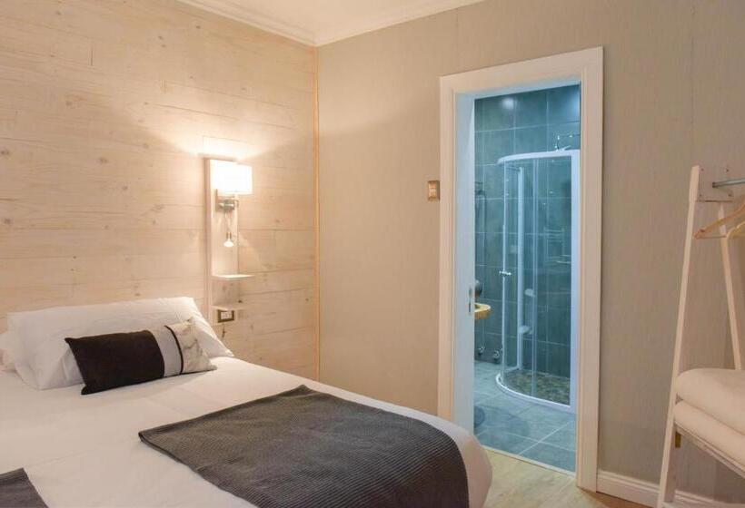 スーペリアールーム, Hostal Boutique Puerta Roja