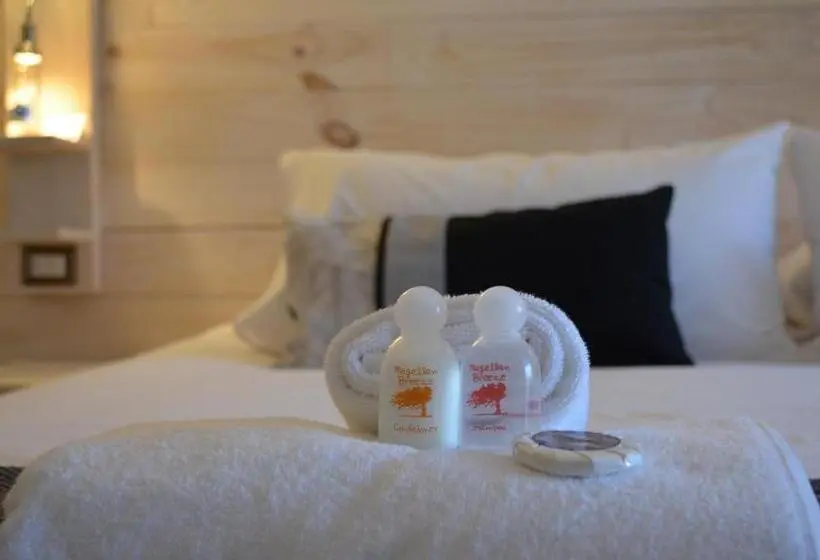 スーペリアスタジオ, Hostal Boutique Puerta Roja
