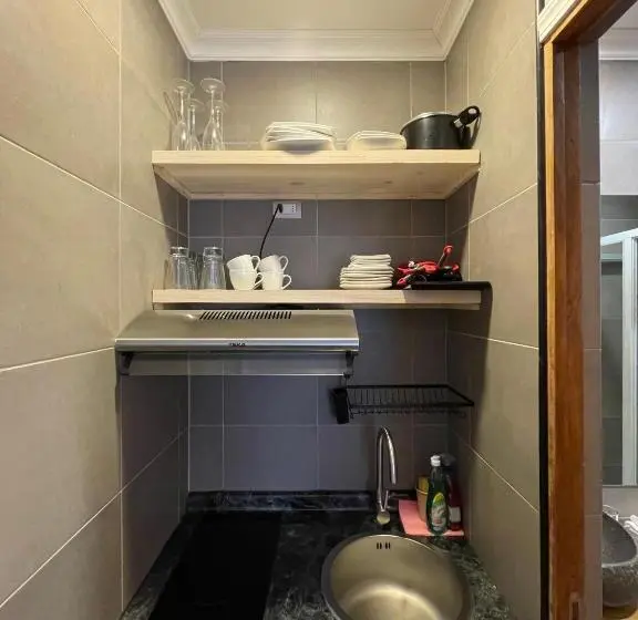スーペリアスタジオ, Hostal Boutique Puerta Roja