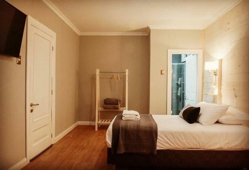 غرفة سوبيريور, Hostal Boutique Puerta Roja