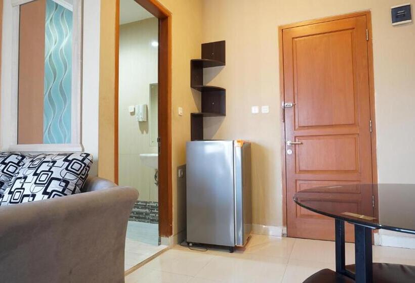 Номер Economy, Reddoorz Near Kemang Square