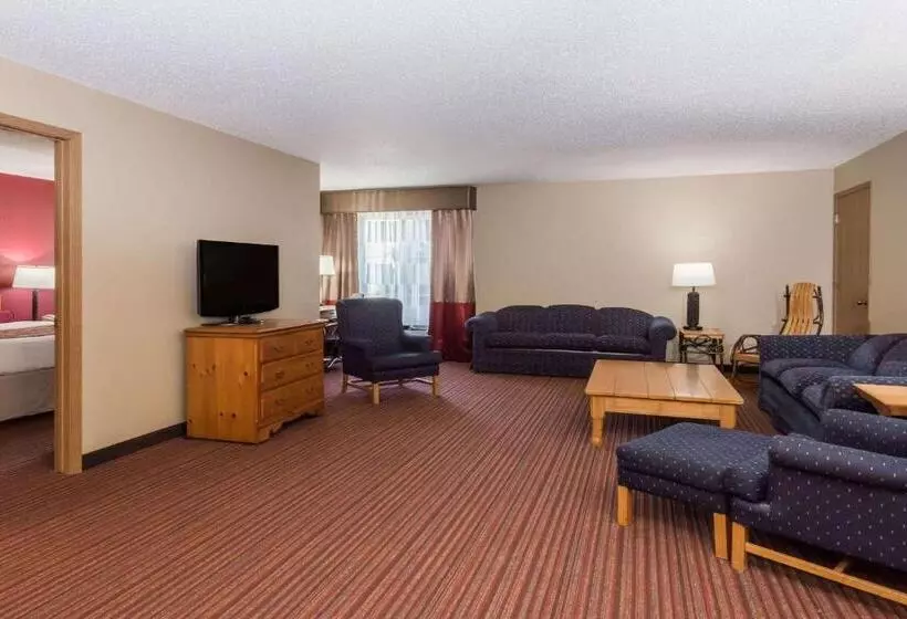 デラックススイート, Baymont By Wyndham Mequon Milwaukee Area