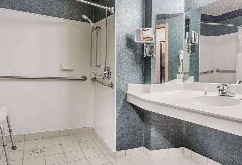 Номер Стандарт Адаптированный для Инвалидов, Baymont By Wyndham Mequon Milwaukee Area