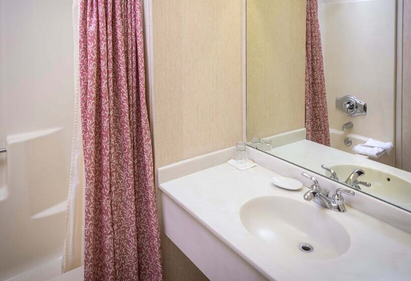 Номер Deluxe, Brandywine River