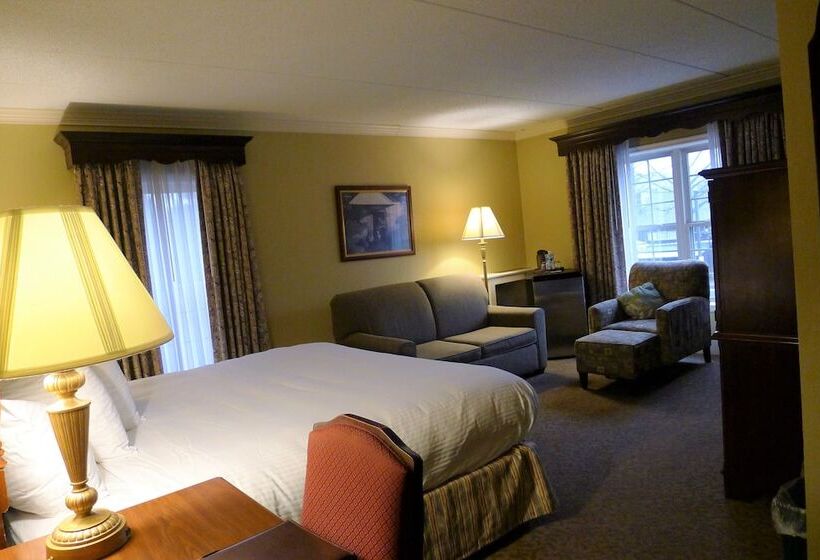 Люкс с гидромассажем, Brandywine River