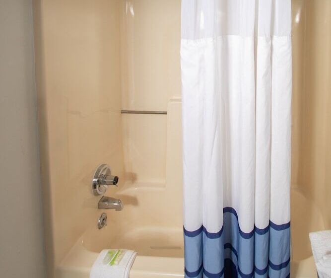 ファミリールーム, Eastbrook Inn