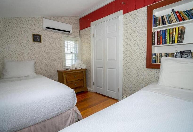 בקתה, Hampton S Vacation Inn