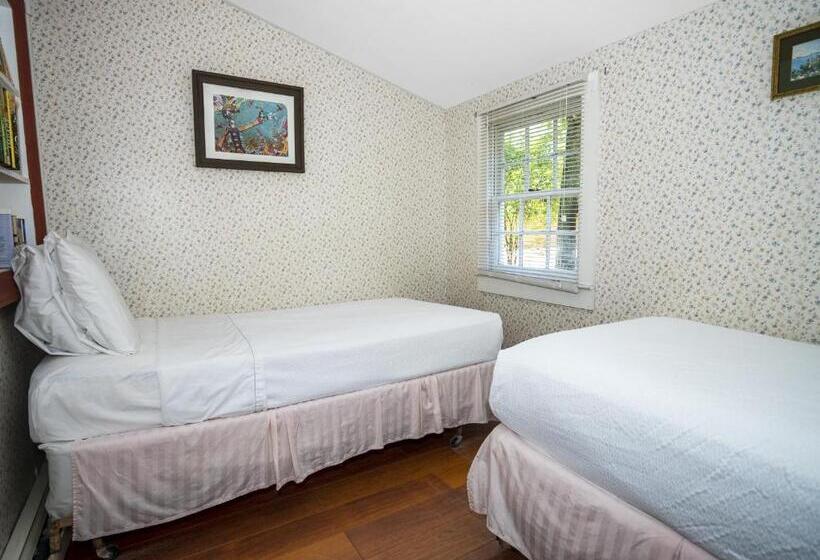 בקתה, Hampton S Vacation Inn