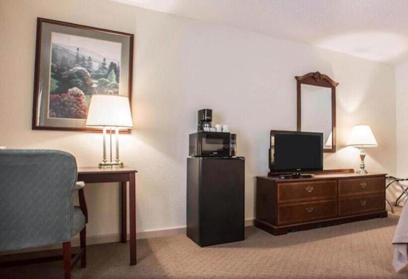 스위트 킹사이즈 침대, Quality Inn