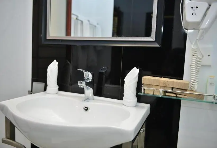 Deluxe-huone, Agbo