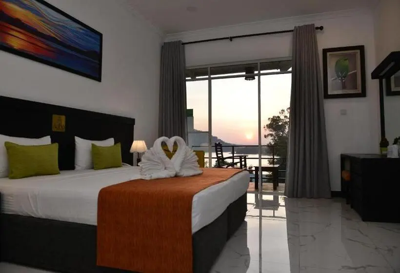 Deluxe-huone, Agbo