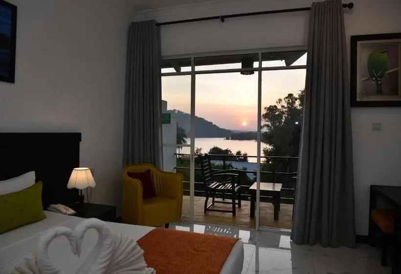 Deluxe-huone, Agbo