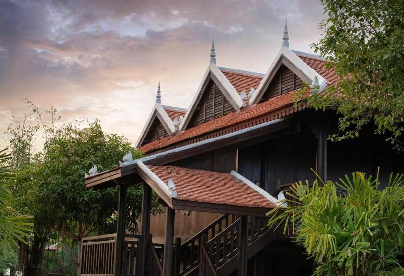 プール付き1ベッドルームヴィラ, Mane Hariharalaya