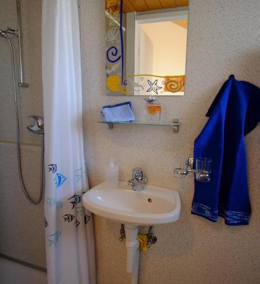 Номер Стандарт Вид на Сад, Ferienzimmer Zülli