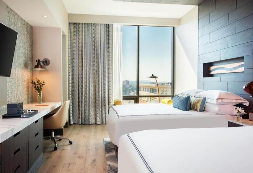 غرفة قياسية مطلة على الجبل, Kimpton Hotel Arras