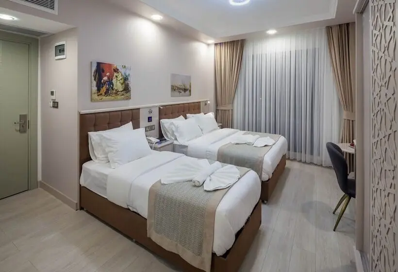 Standard Triple Room, Obahan Hotel Special Class