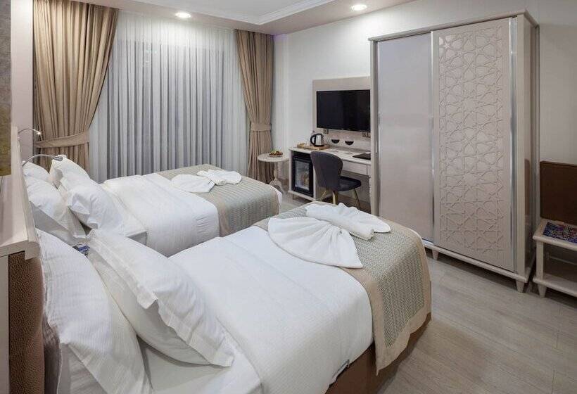 Standard Triple Room, Obahan Hotel Special Class