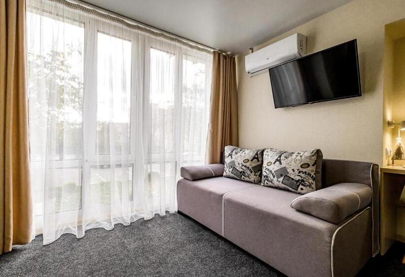 اتاق سوپریور, Rooms